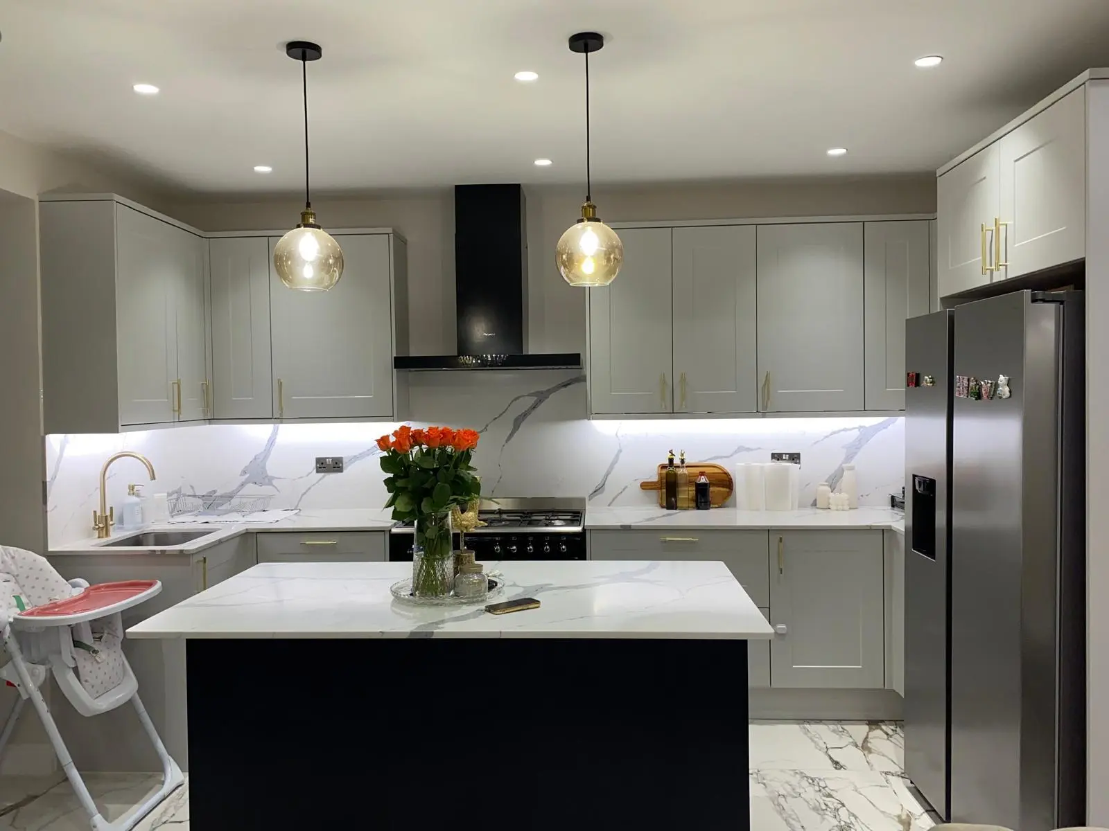 A house for showcasing Decorating service in London